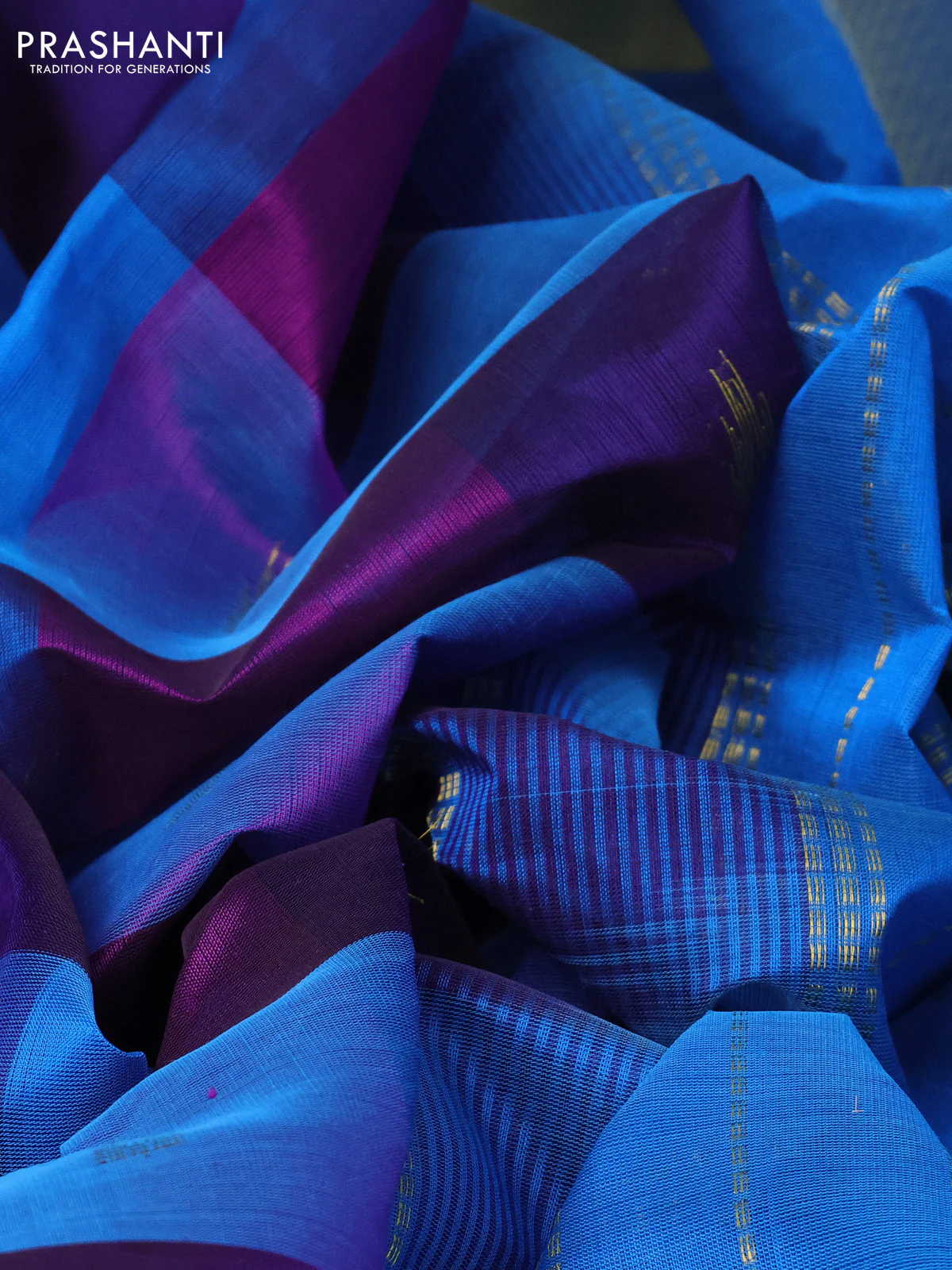 10 yards silk cotton saree deep purple and cs blue with allover paalum pazhamum checks & buttas and zari woven border - Image 3