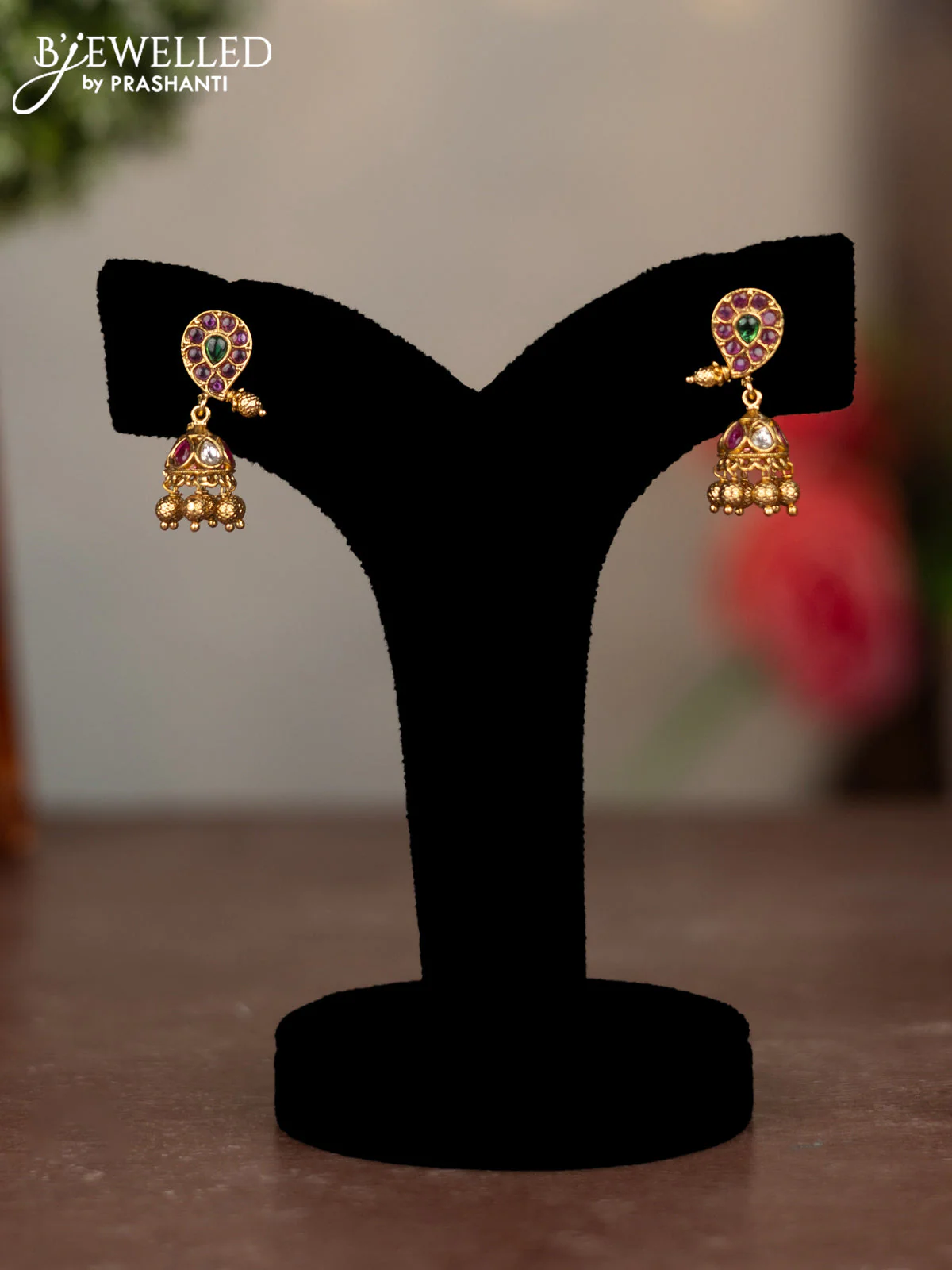 Antique attigai necklace manga pattern with kemp & cz stones and golden beads hangings - Image 2