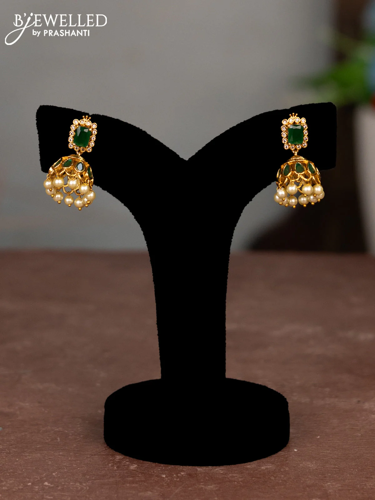 Antique choker lakshmi design with emerald & cz stones and pearl hangings - Image 2
