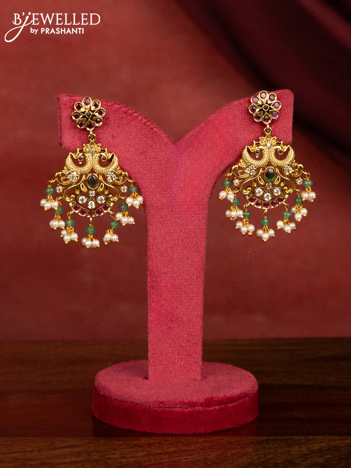 Antique guttapusalu haram double peacock design with kemp & cz stone and pearl and green beads hangings - Image 2