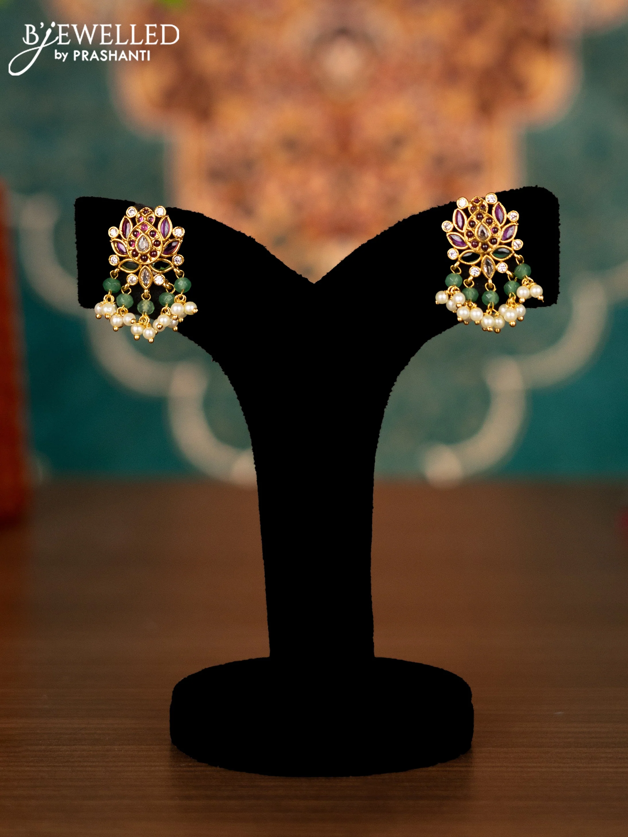 Antique guttapusalu necklace floral design with kemp & cz stones and pearl hangings - Image 2