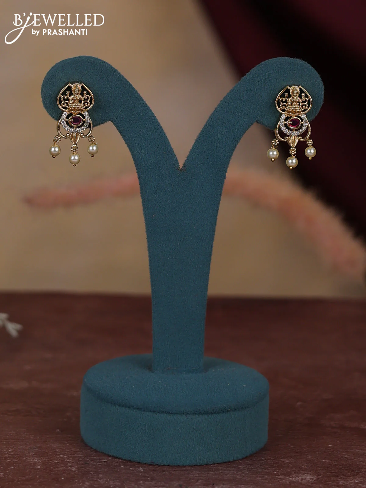 Antique guttapusalu necklace lakshmi design with kemp and cz stones and pearl hangings - Image 2