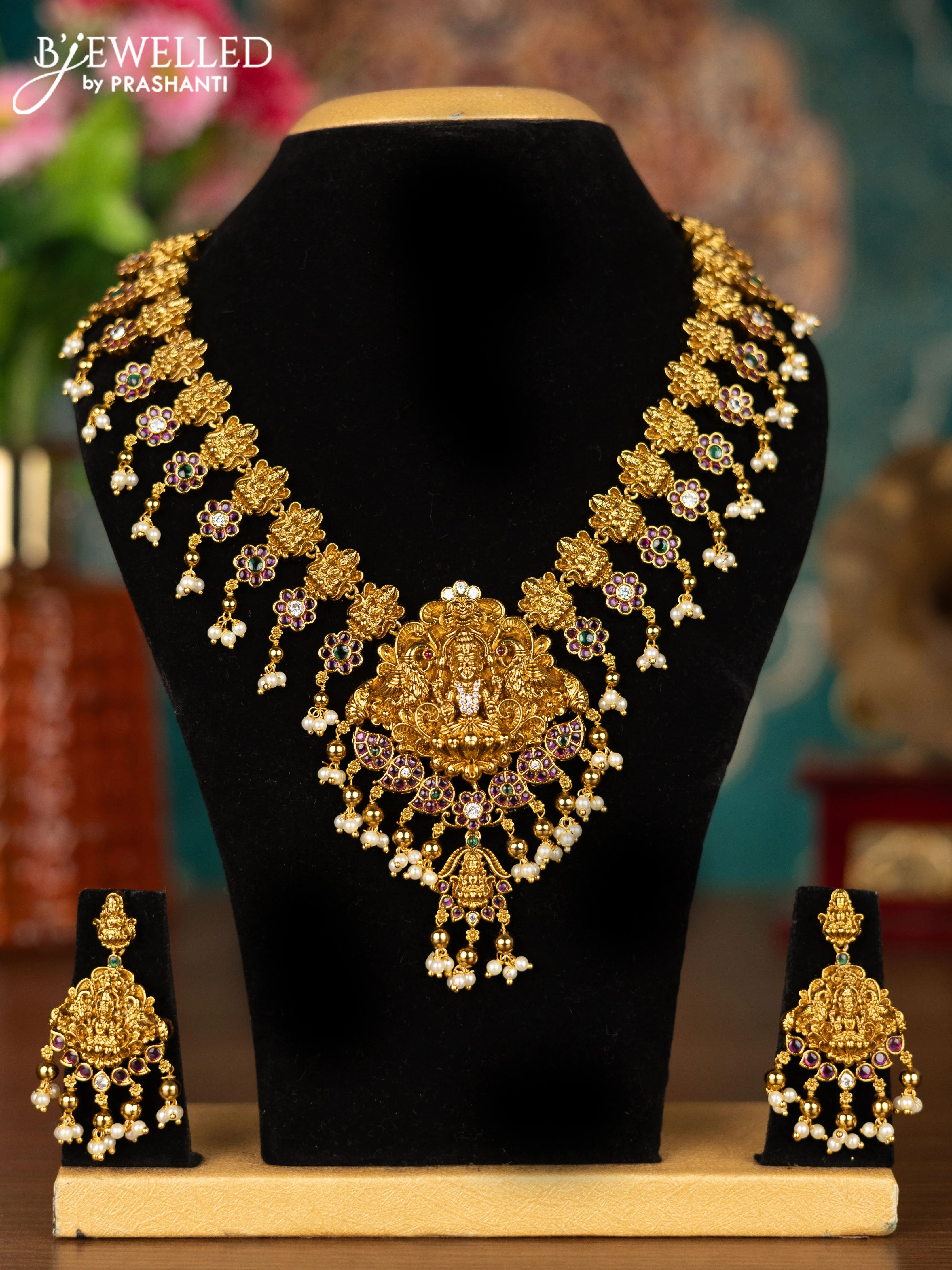 Antique guttapusalu necklace lakshmi design with kemp & cz stones and pearl & golden beads hangings