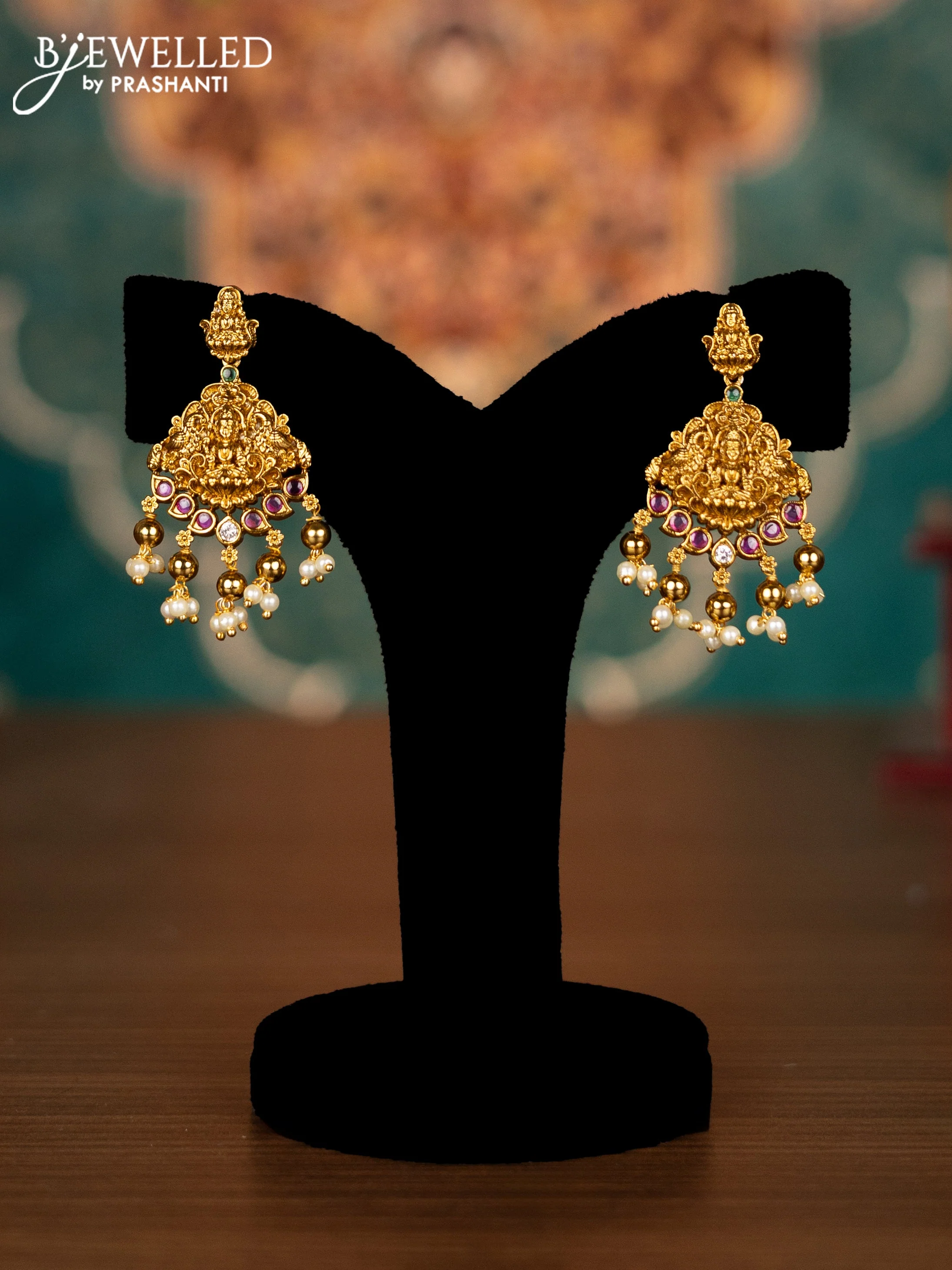 Antique guttapusalu necklace lakshmi design with kemp & cz stones and pearl & golden beads hangings - Image 2