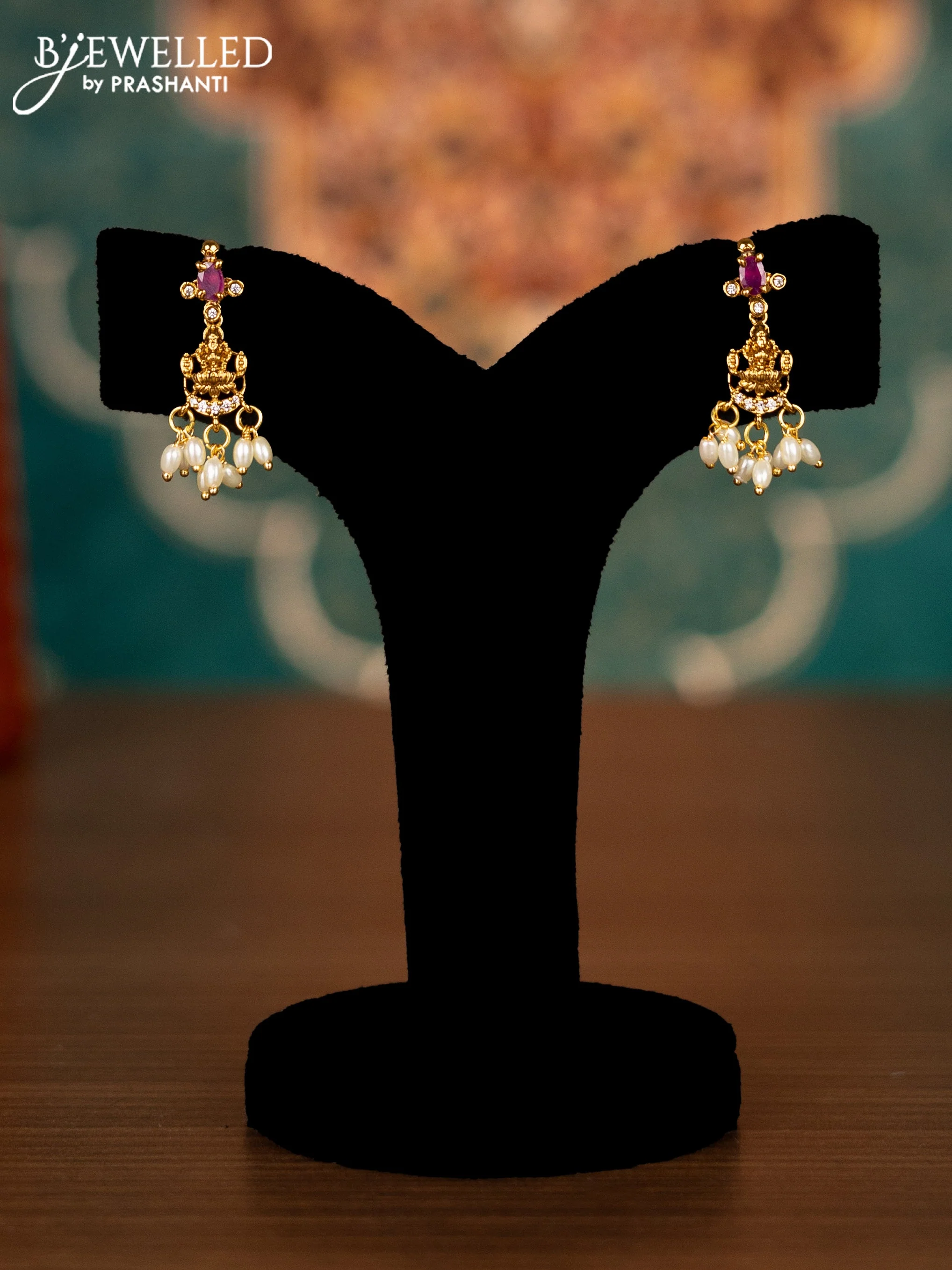 Antique guttapusalu necklace lakshmi design with kemp & cz stones and pearl hangings - Image 2
