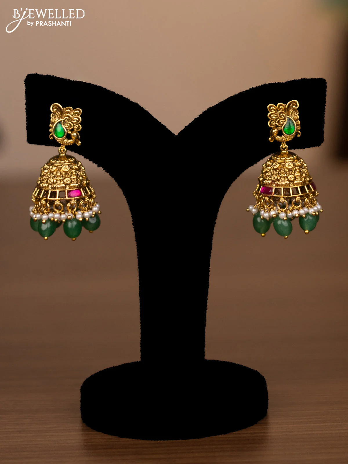 Antique haaram lakshmi design with jadau stones and green beads hanging - Image 2
