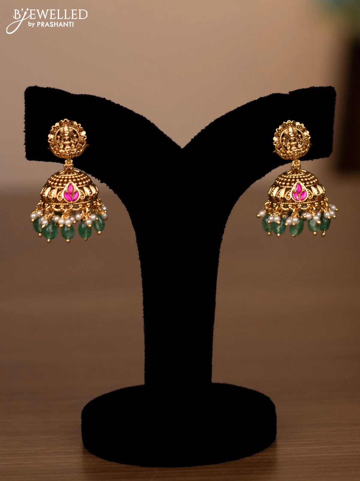 Antique haaram lakshmi design with pink jadau stones and green beads hanging - Image 2