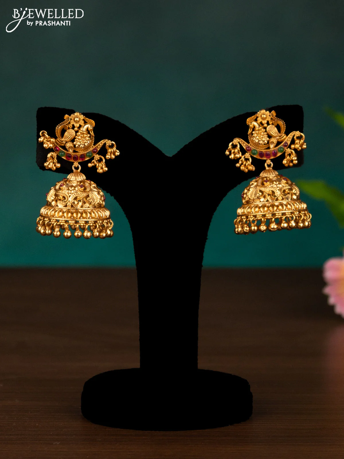 Antique haaram peacock design with kemp stones and golden beads hanging - Image 2