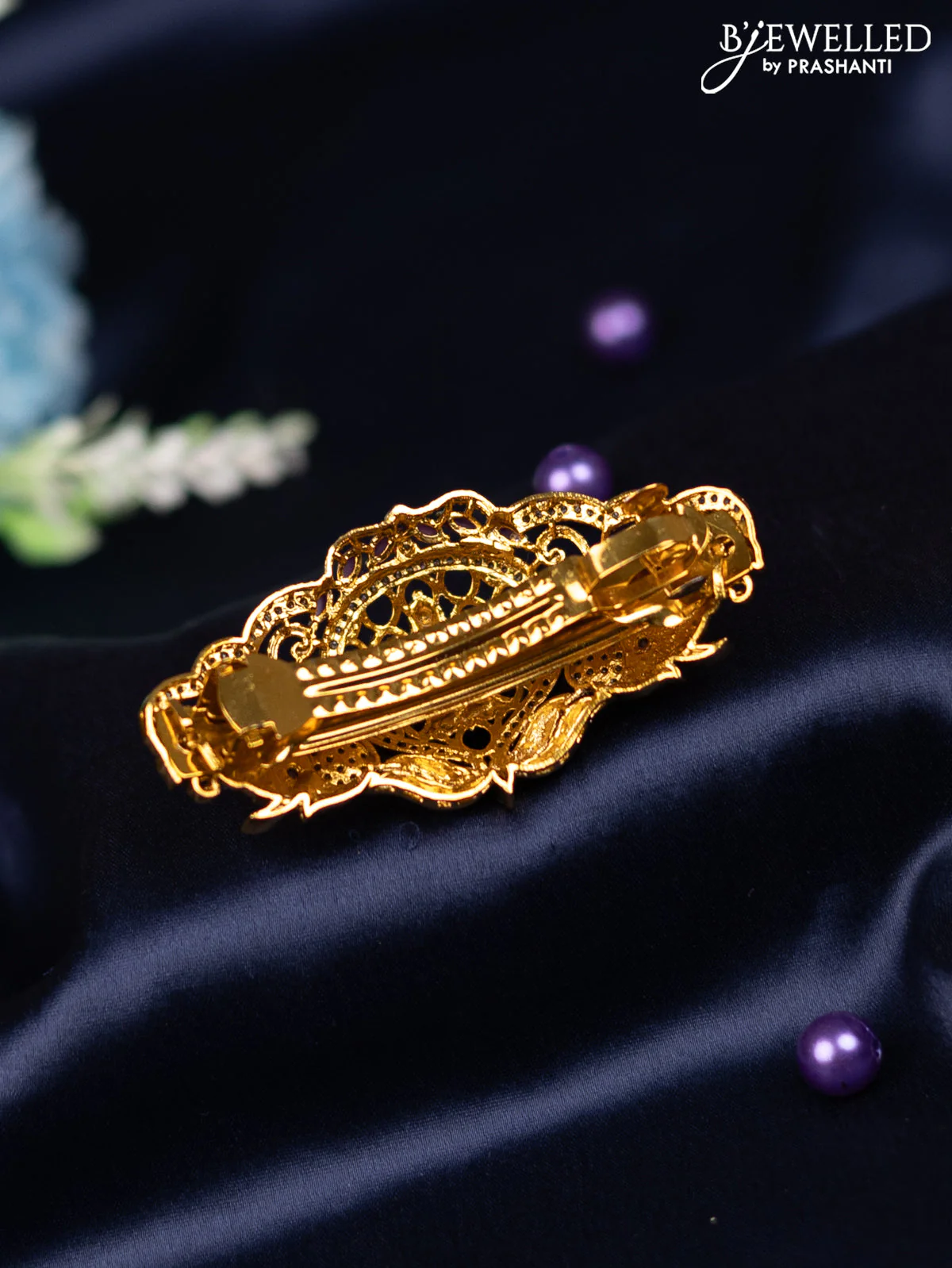 Antique hair clip medium size lakshmi design with kemp and cz stones - Image 2