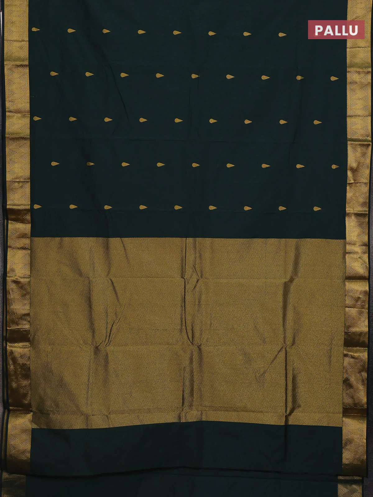 Arani semi silk saree bottle green with zari woven thilak buttas and zari woven border - Image 3