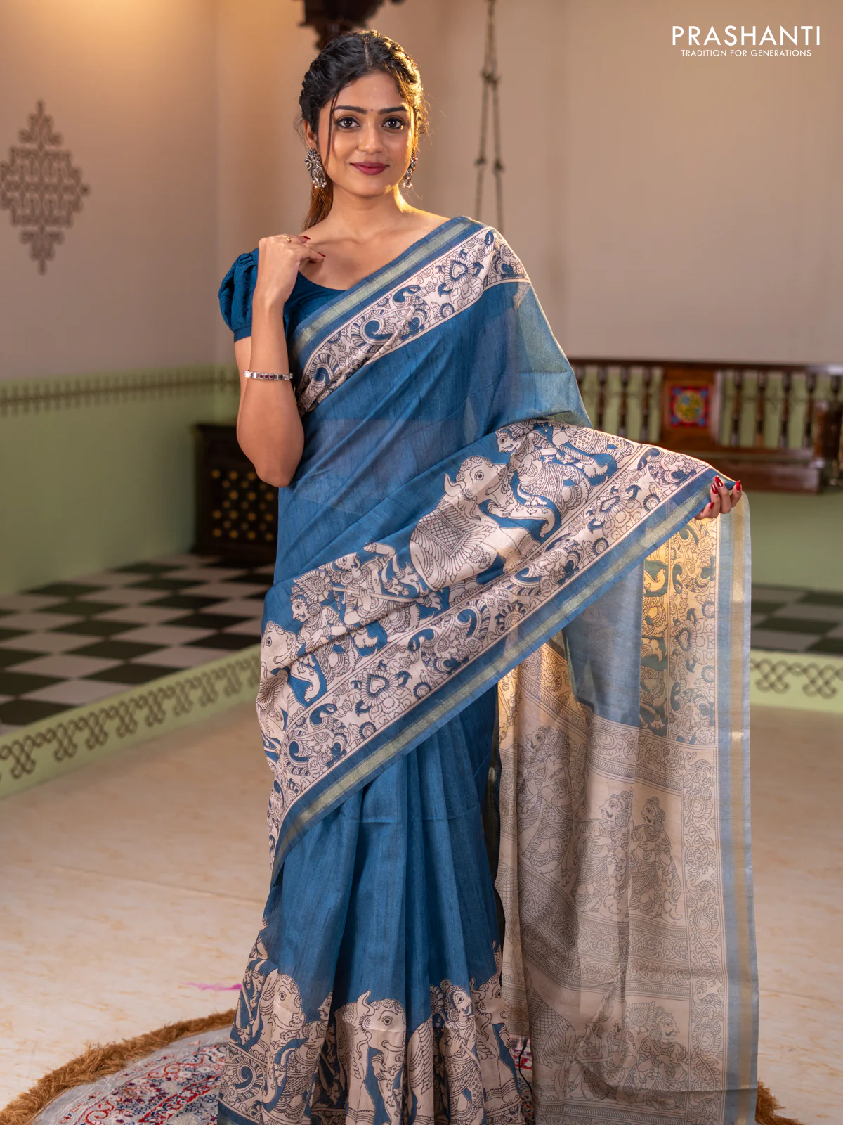 Art linen saree blue and beige with plain body and kalamkari printed pallu - Image 2