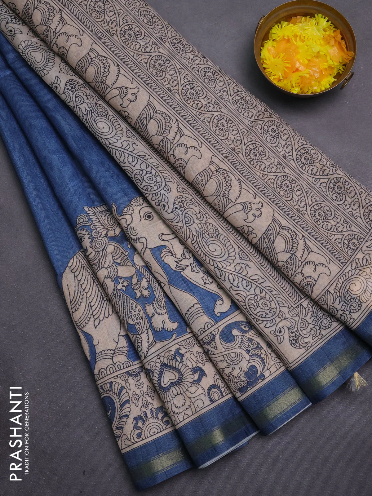 Art linen saree blue and beige with plain body and kalamkari printed pallu - Image 6