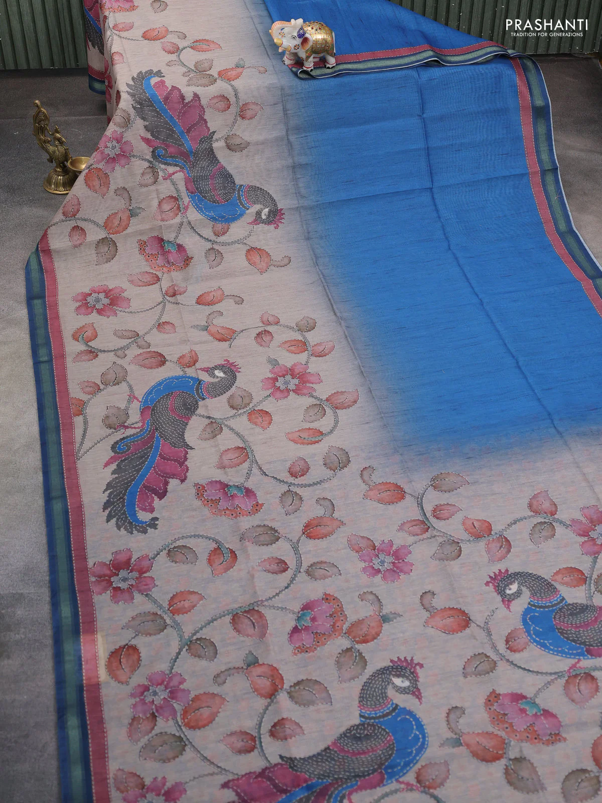 Art linen saree peacock blue and pastel grey with plain body and kalamkari printed pallu - Image 2