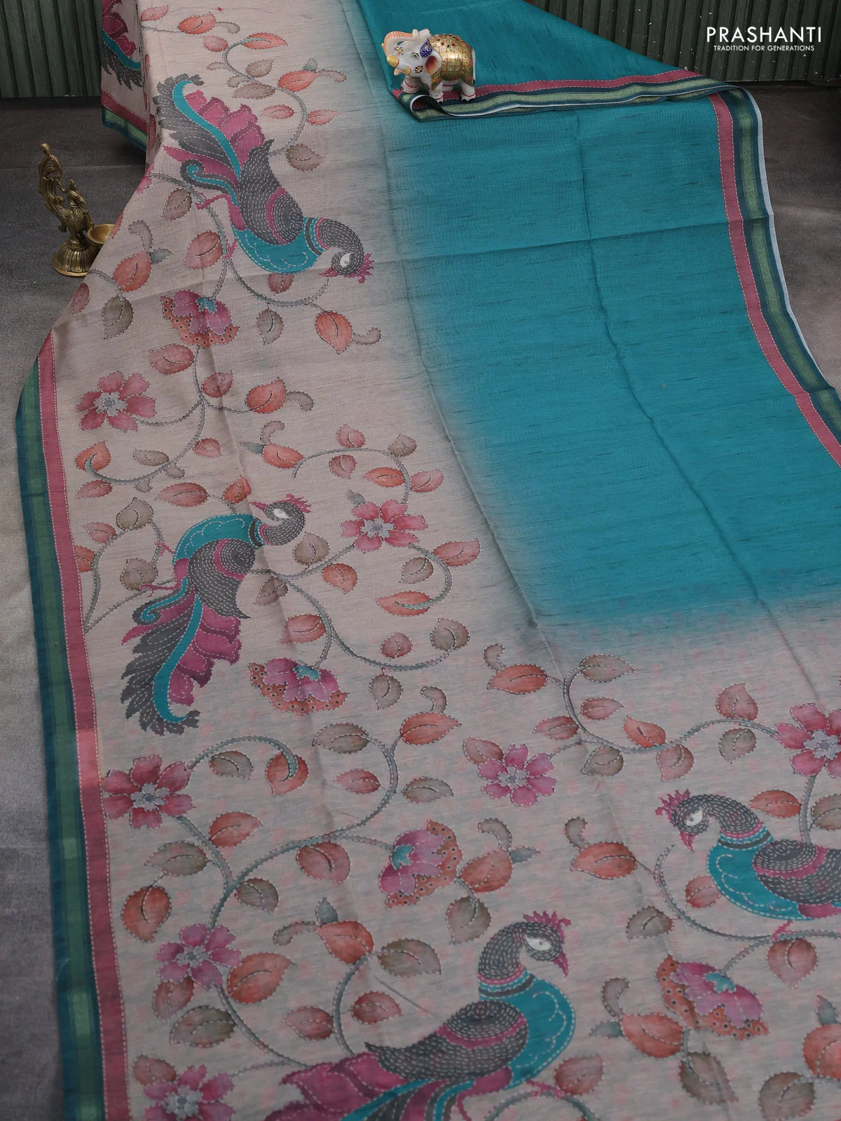 Art linen saree teal green and pastel grey with plain body and kalamkari printed pallu - Image 2