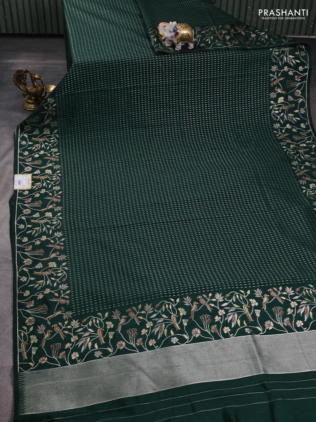 Art tussar saree bottle green with allover zari woven butta weaves and jamdhani style border - Image 2
