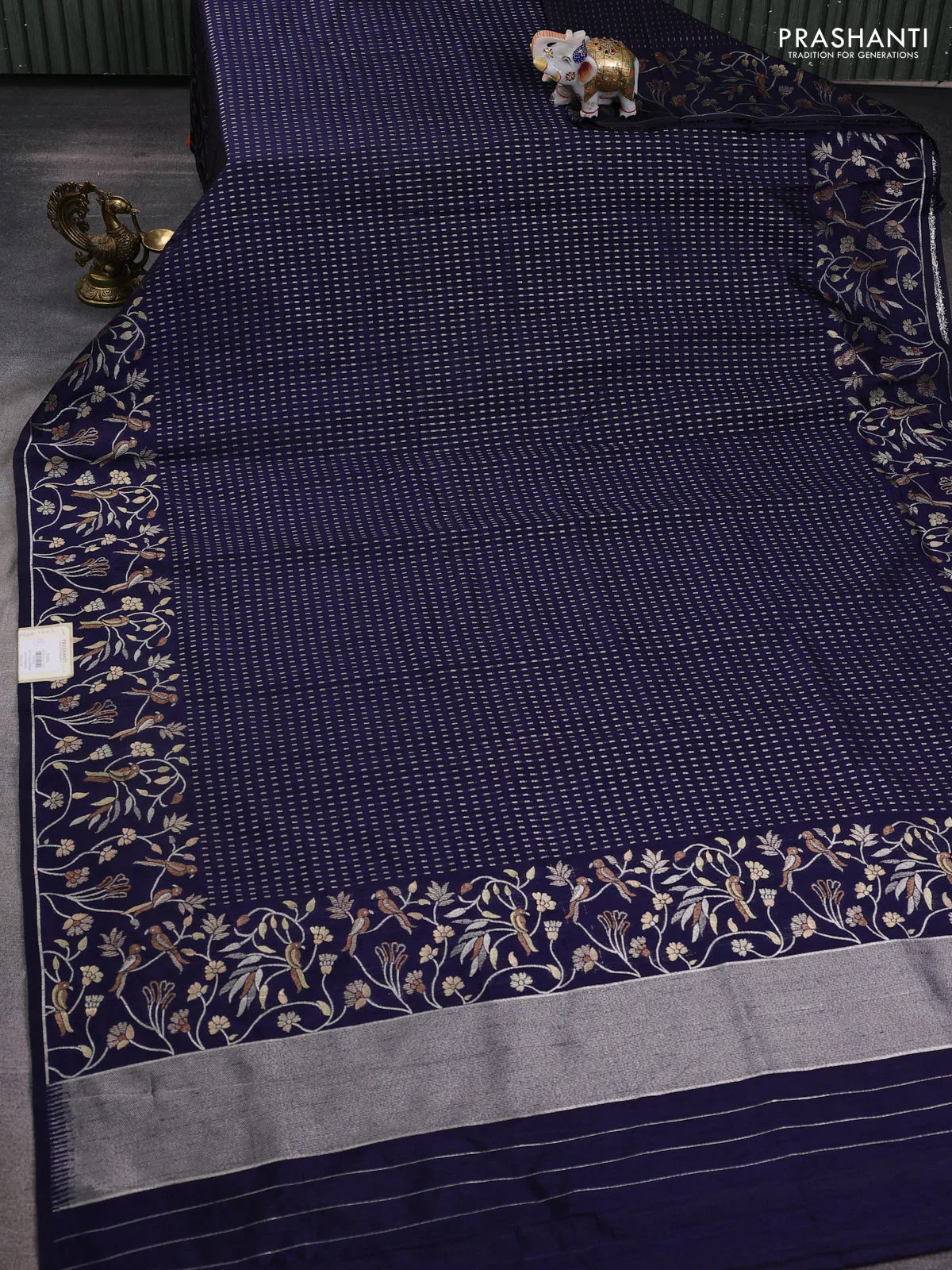 Art tussar saree navy blue with allover zari woven butta weaves and jamdhani style border - Image 2