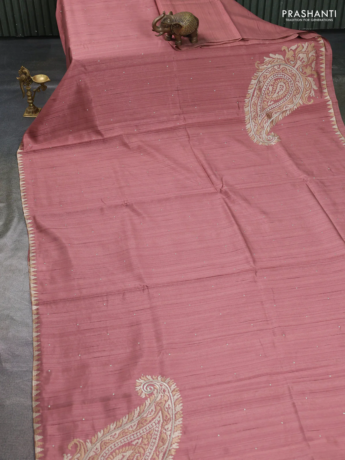 Art tussar saree peach shade with embroidery work and embroidery work border - Image 2