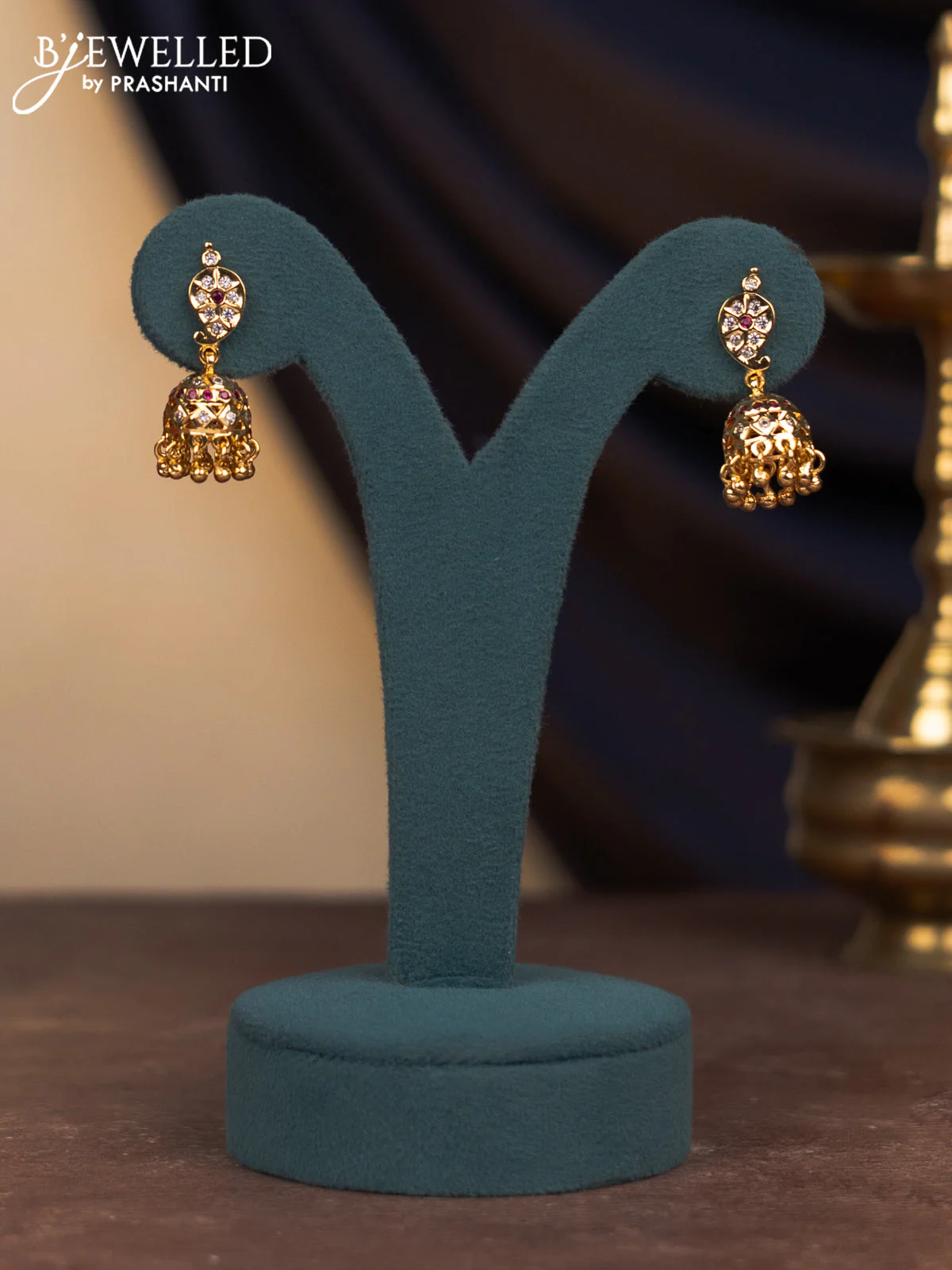 Attigai combo set manga pattern with ruby & cz stones and hangings - Image 2