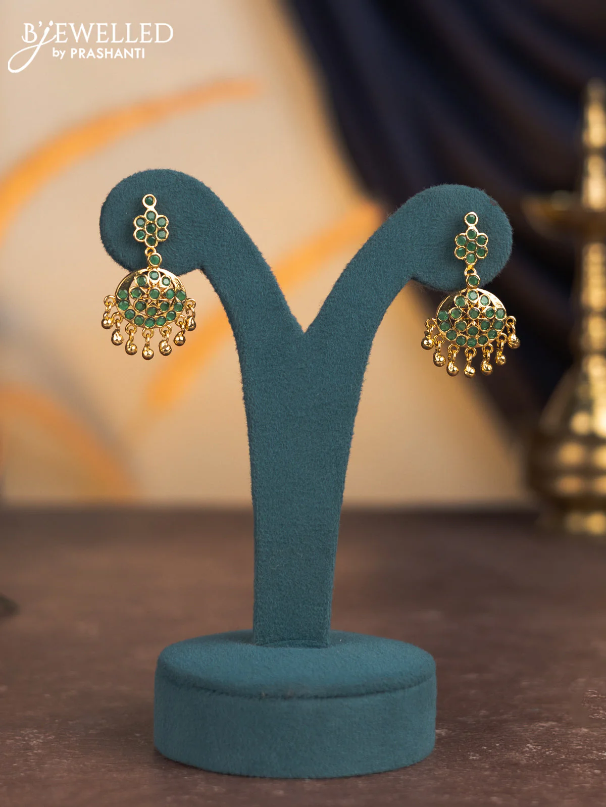 Attigai necklace with emerald stones and golden beads hangings in gold finish - Image 2