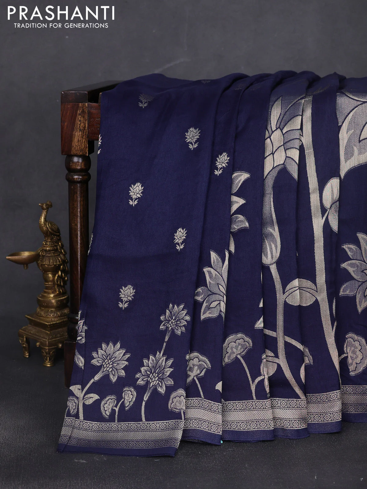 Banarasi art silk saree navy blue with allover floral zari woven brocade weaves and zari woven border - Image 2