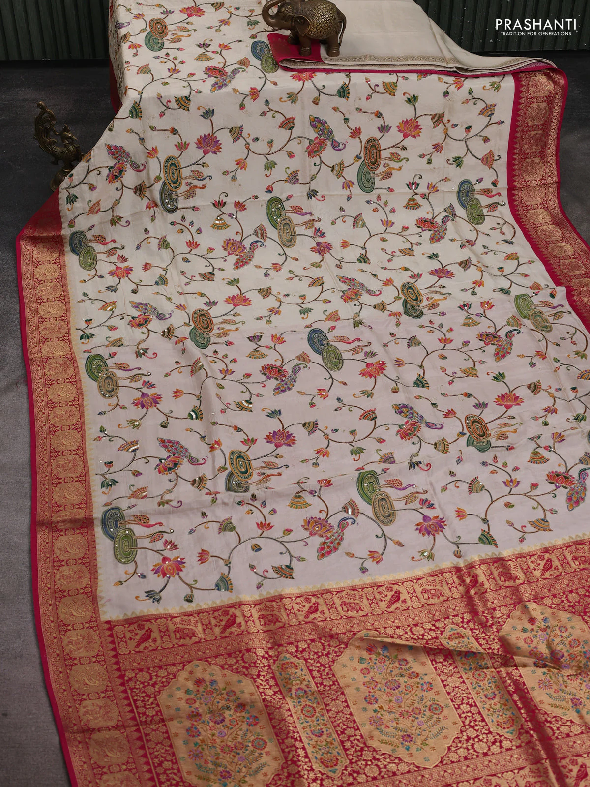 Banarasi crepe saree cream and pink with prints & sequin embroidery work and zari woven border - Image 2