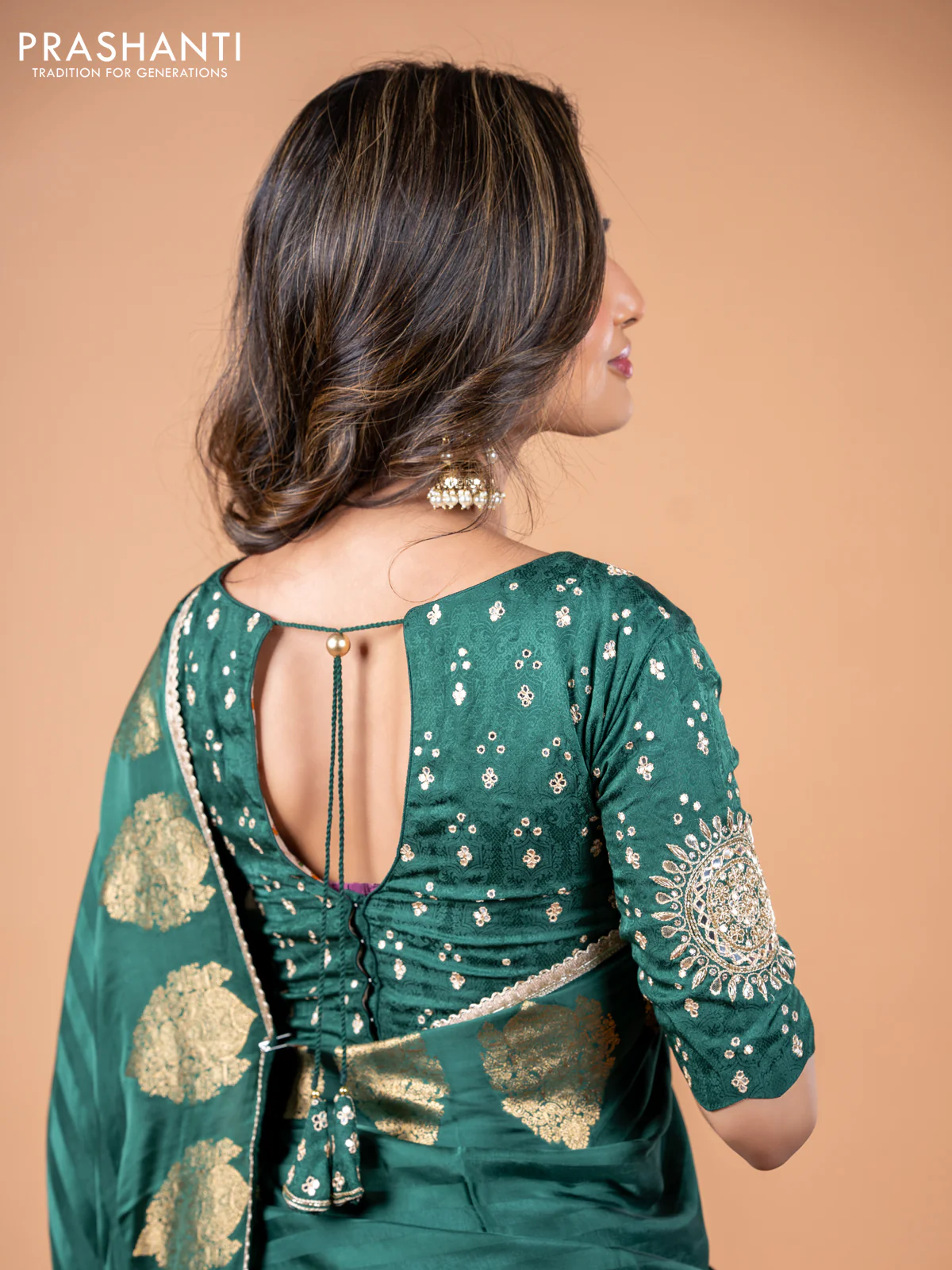 Banarasi crepe saree green with stripes pattern and mirror work & banarasi style border - Image 9