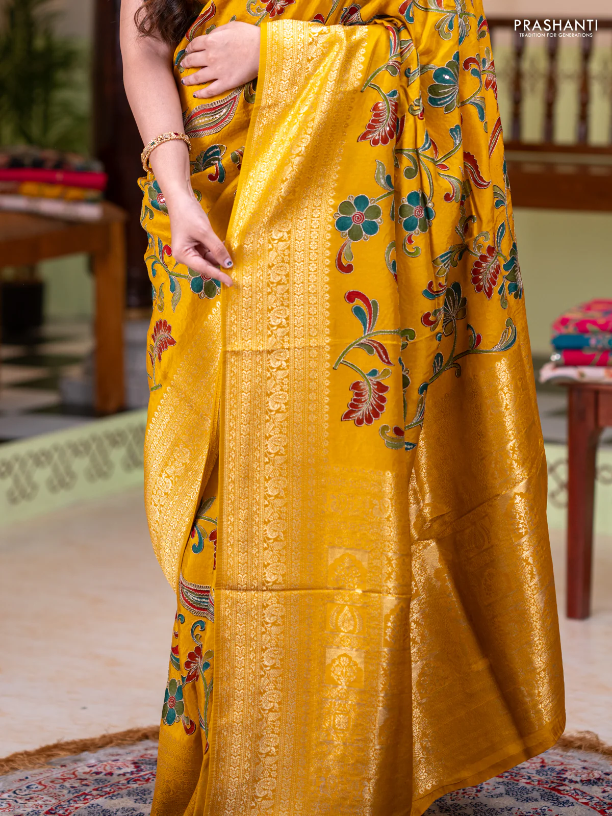 Banarasi crepe saree mustard yellow with kalamkari prints & sequin embroidery work and zari woven border - Image 4