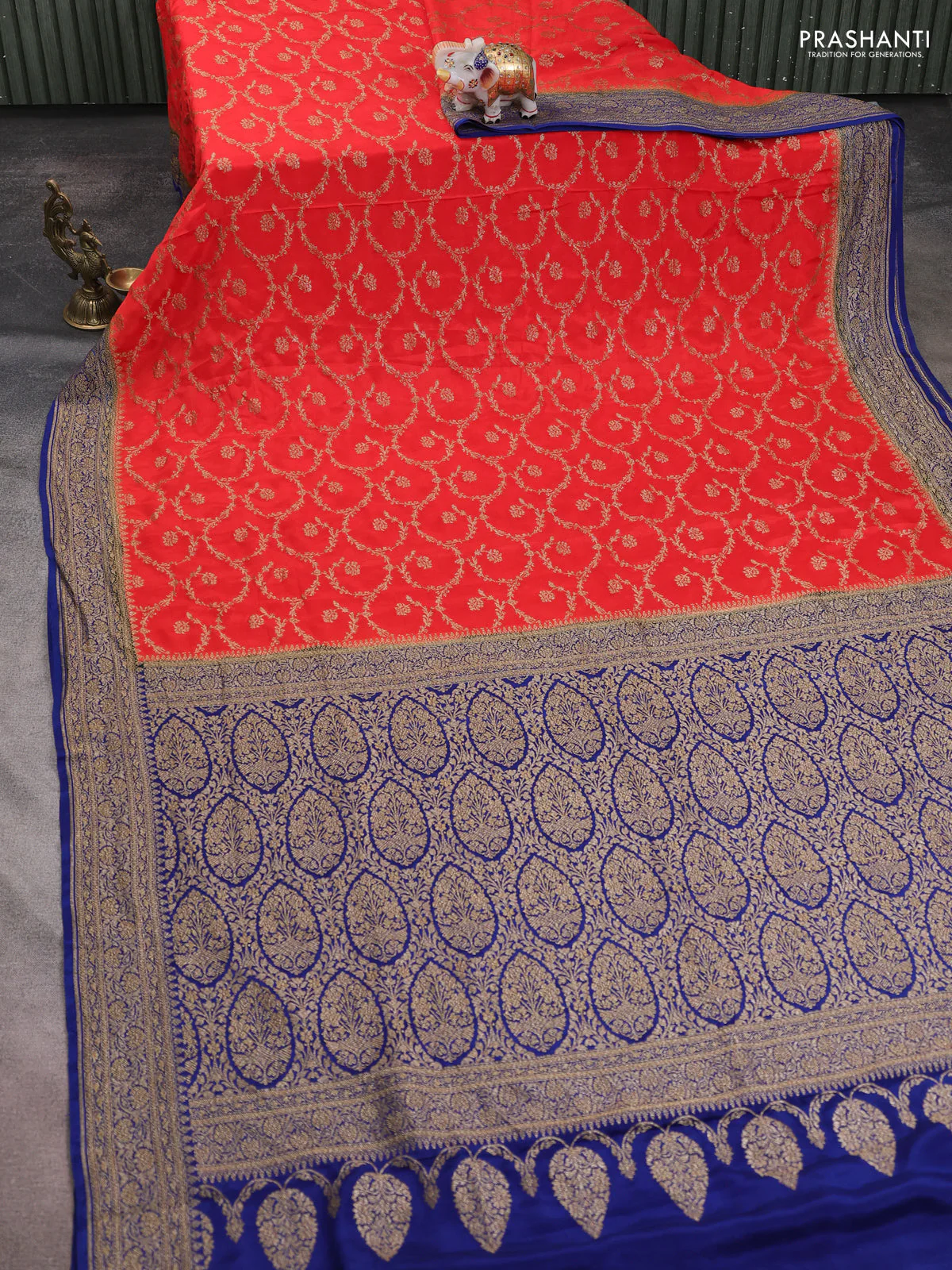 Banarasi crepe saree orange and dark blue with allover thread & zari weaves and woven border - Image 2