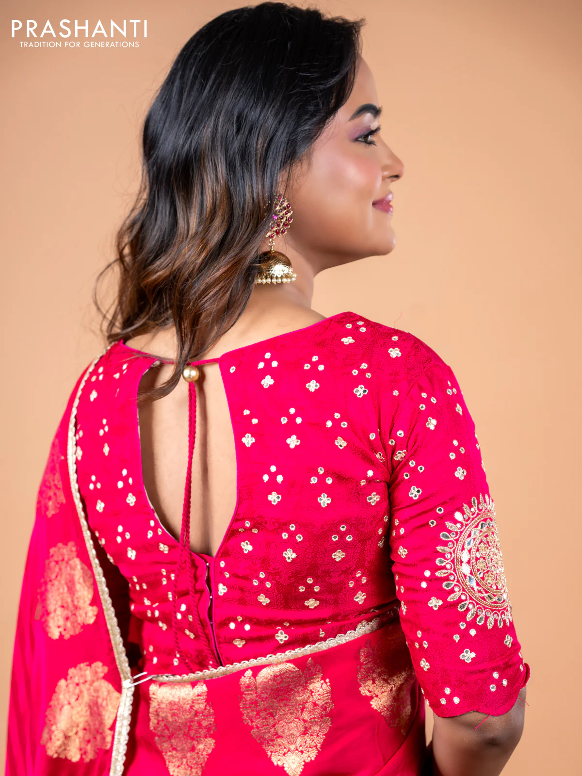 Banarasi crepe saree pink with stripes pattern and mirror work & banarasi style border - Image 10