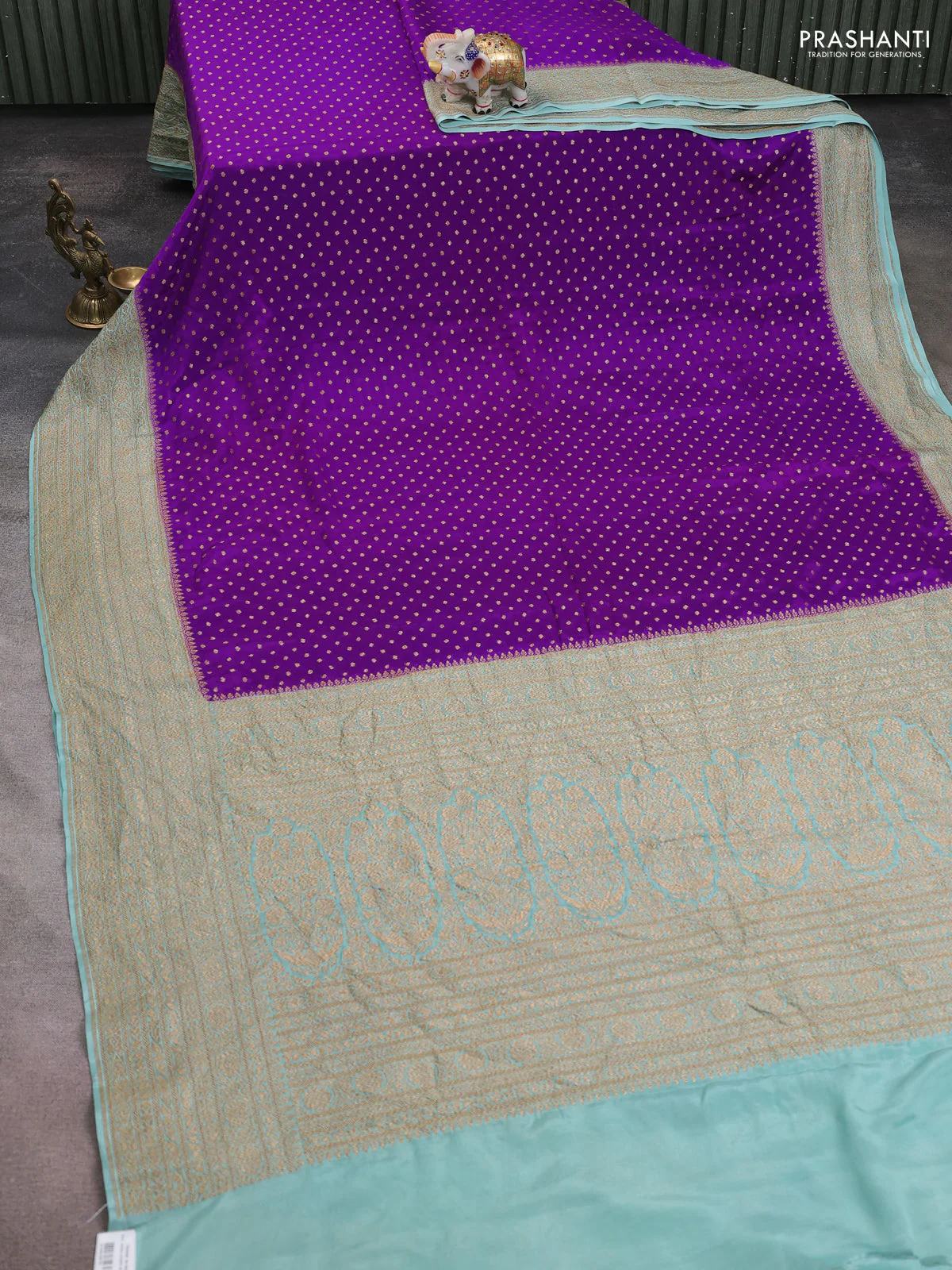 Banarasi crepe saree purple and teal blue with allover thread & zari woven buttas and woven border - Image 2