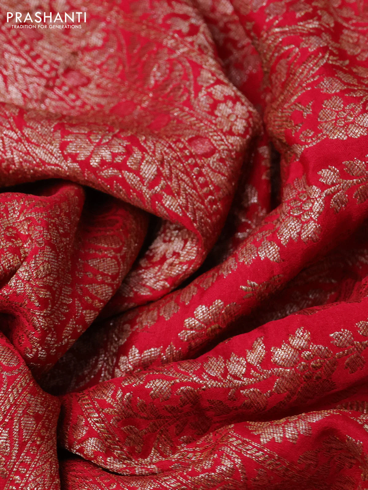 Banarasi crepe saree red with allover thread & zari weaves and woven border - Image 2