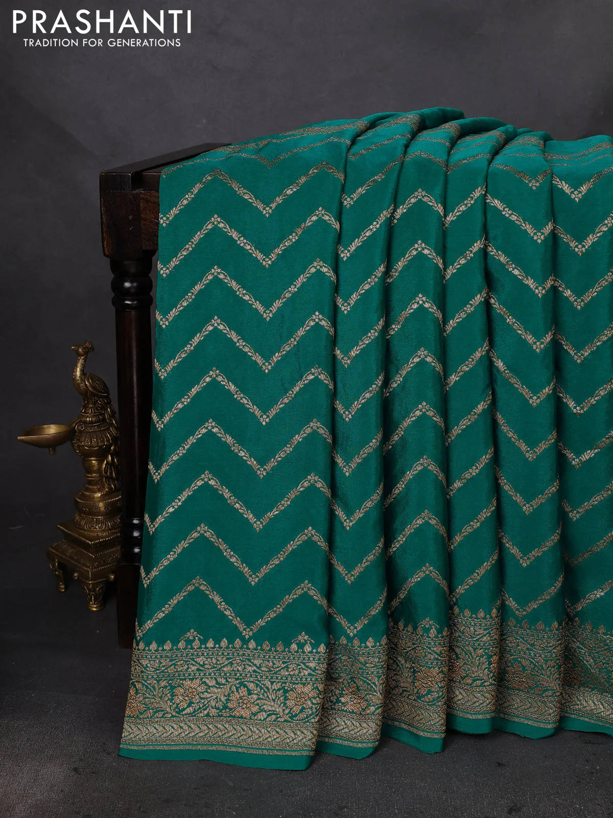 Banarasi crepe saree teal green with half & half style and woven border - Image 2