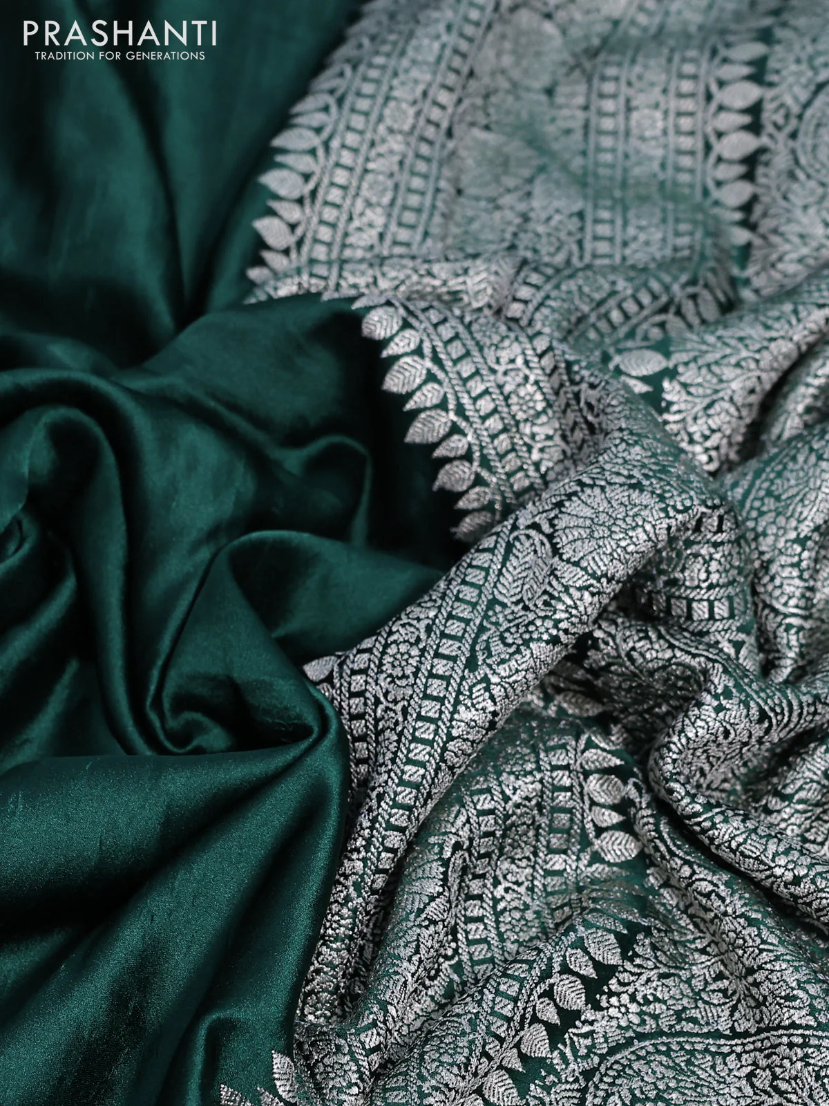 Banarasi crush crepe saree dark green with plain body and zari woven border - Image 3
