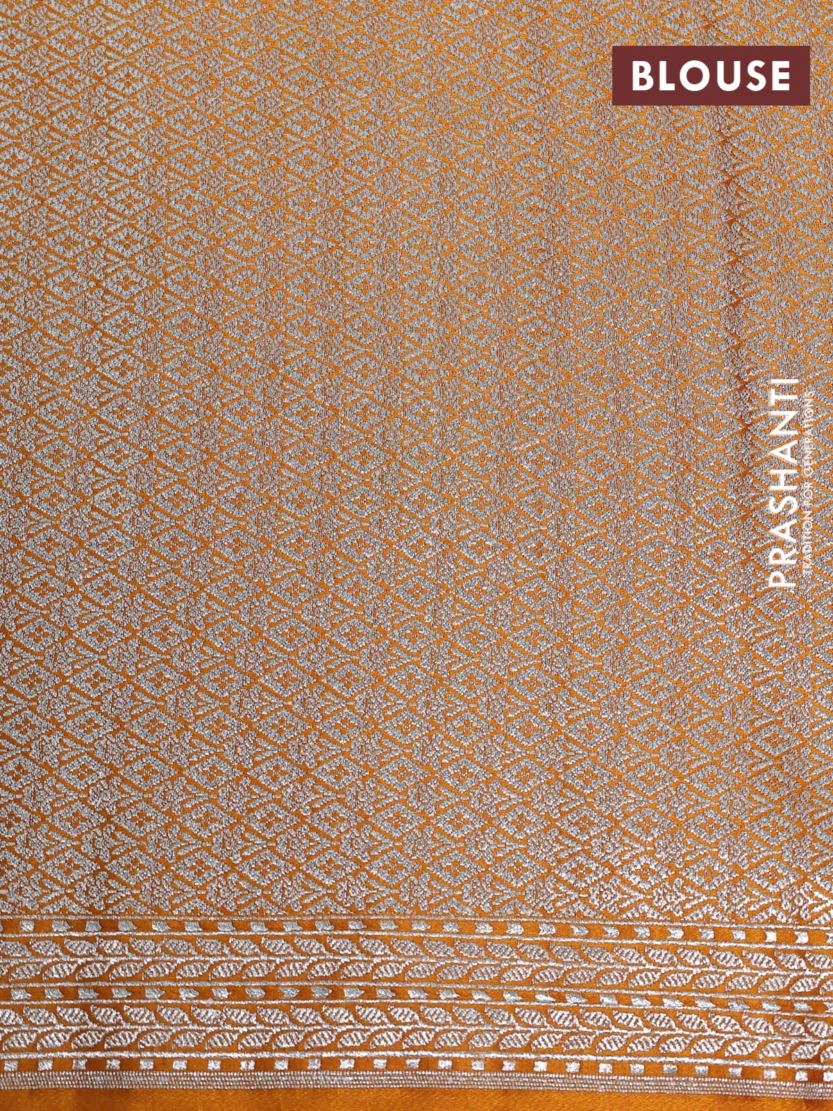 Banarasi crush crepe saree mustard yellow with plain body and zari woven border - Image 4