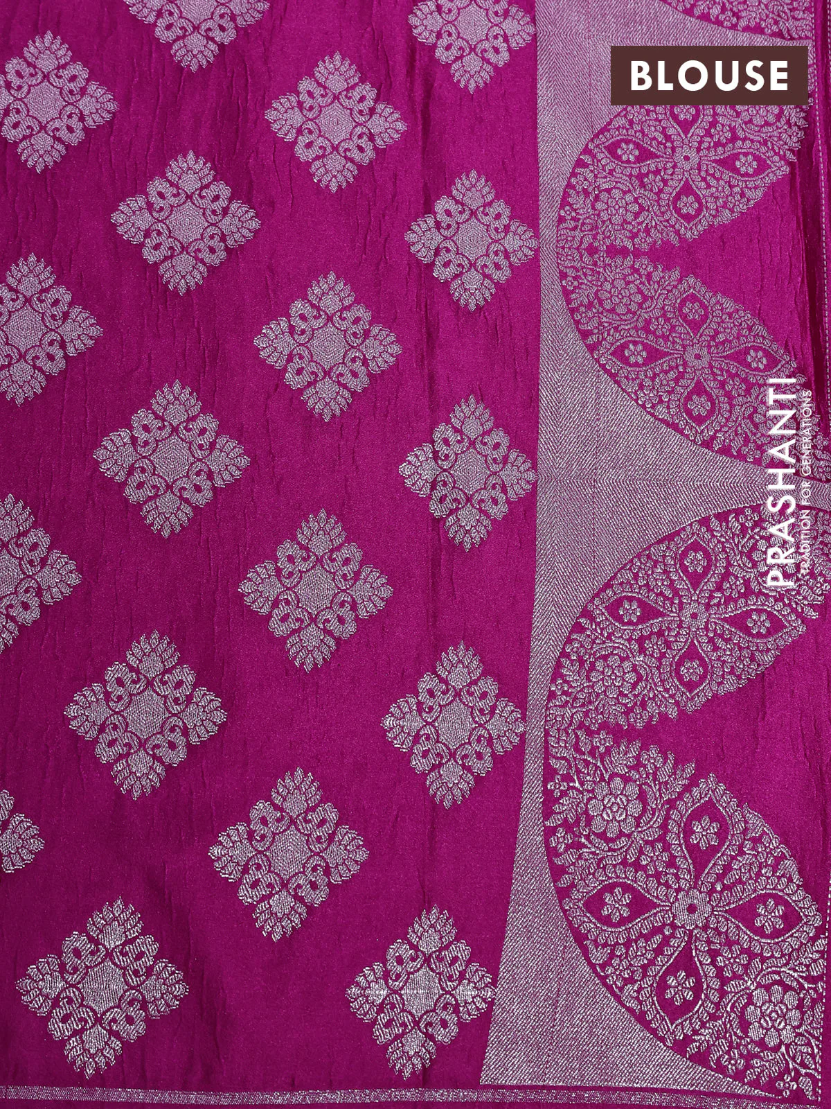 Banarasi crush crepe saree pink with plain body and zari woven border - Image 4