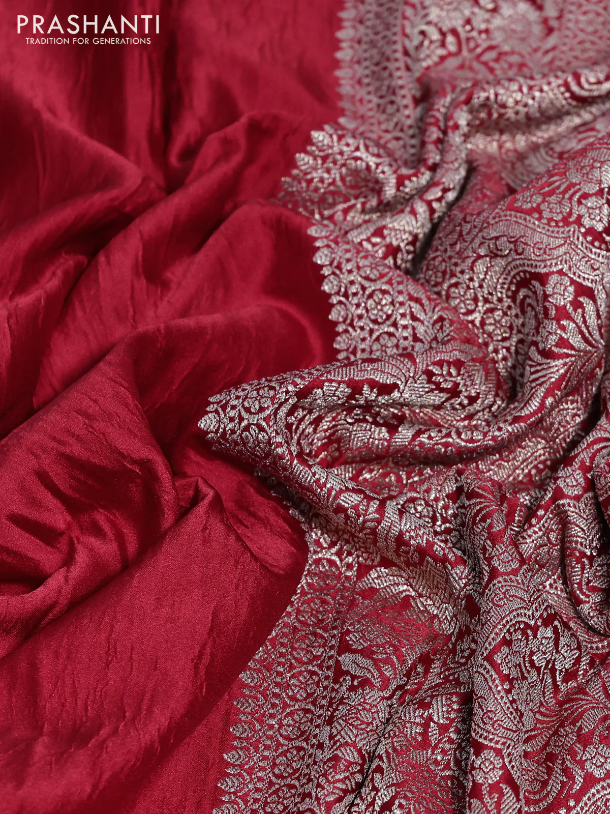 Banarasi crush crepe saree red with plain body and zari woven floral border - Image 3
