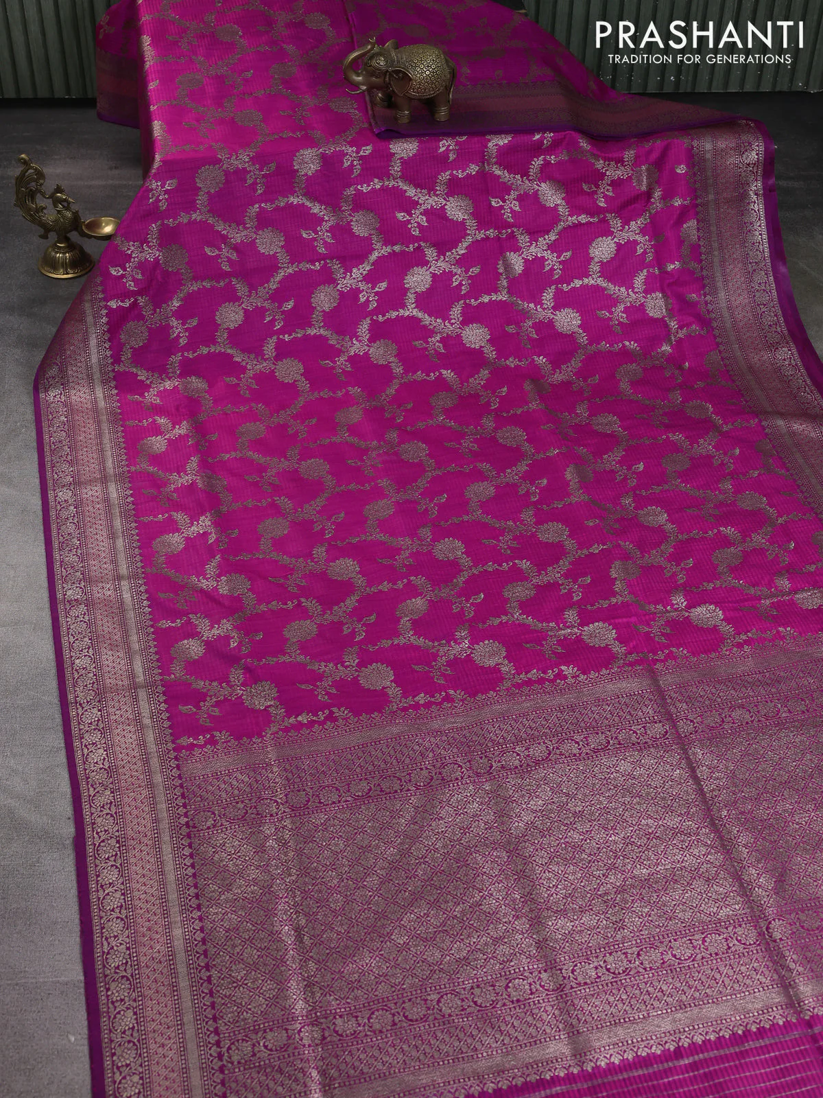 Banarasi dupion silk saree dual shade of pink and purple with allover thread & zari weaves and woven border - Image 2