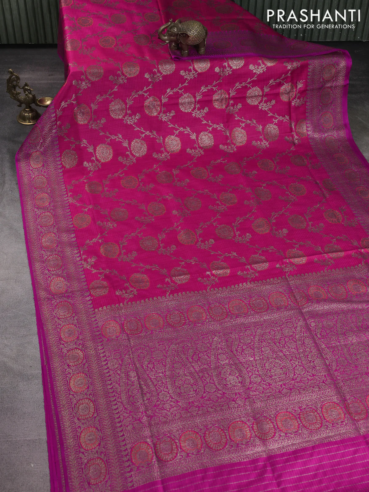 Banarasi dupion silk saree pink and purple with allover thread & zari floral weaves and woven border - Image 2