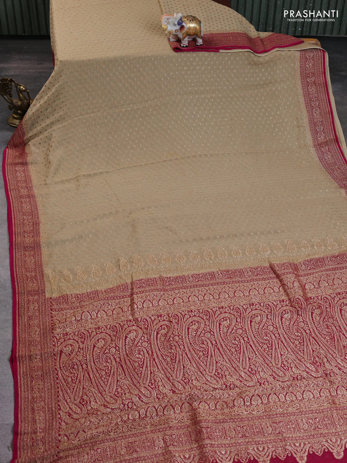 Banarasi georgette saree beige and pink with allover thread & zari woven buttas and woven border - Image 2