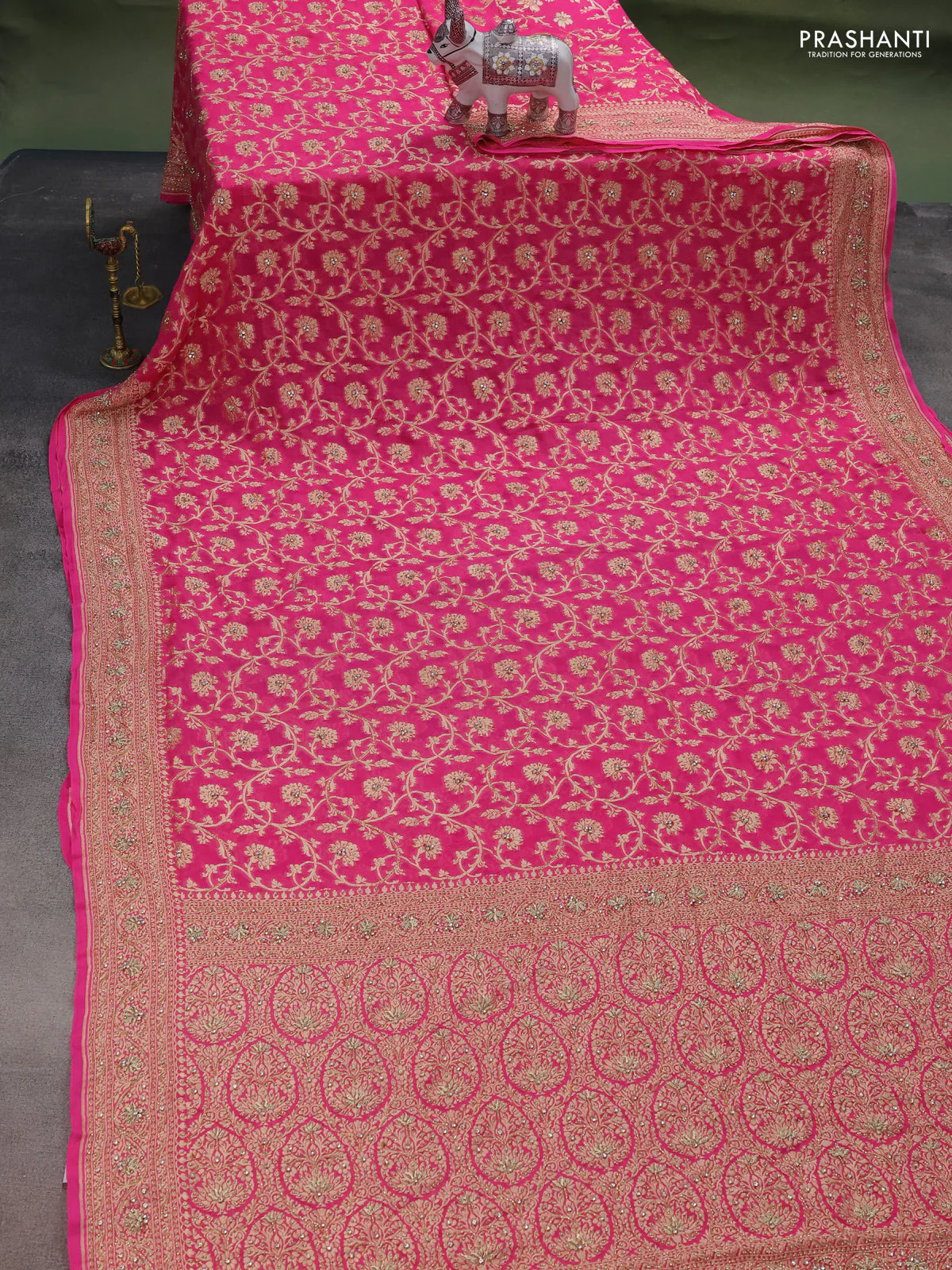Banarasi georgette saree candy pink with allover jaal weaves & stone work and zardosi work border - Image 2