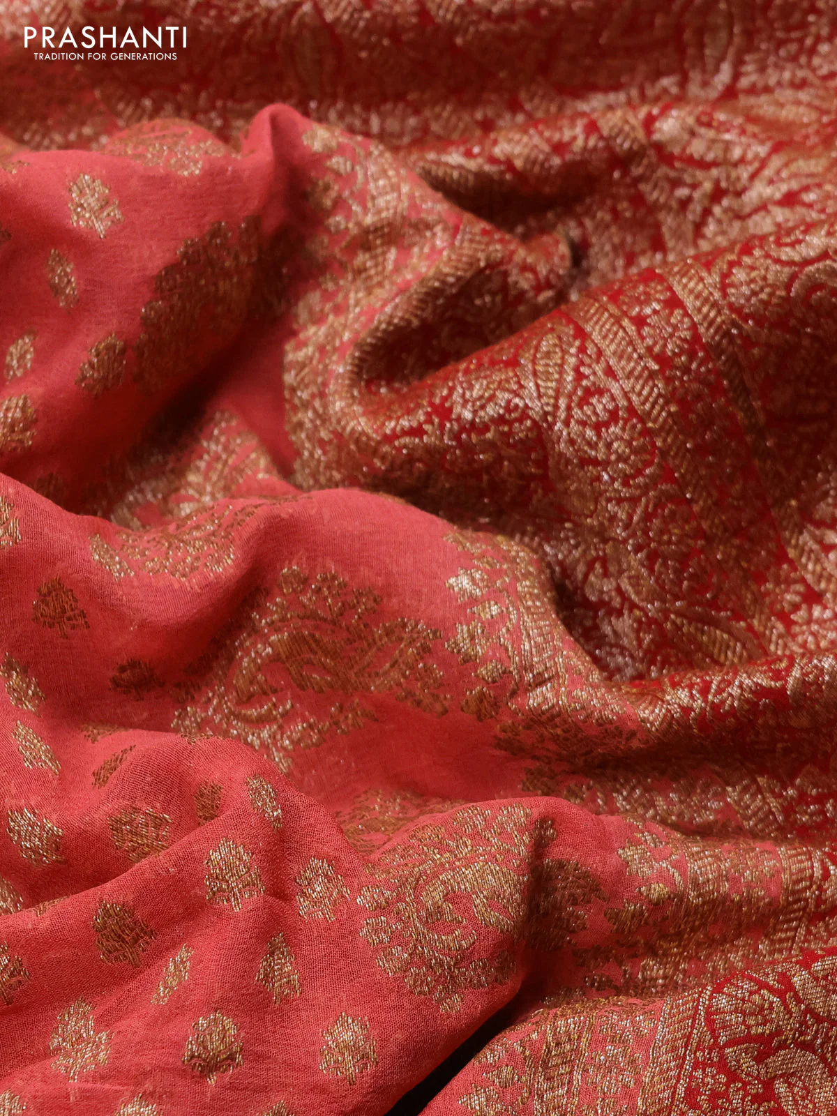 Banarasi georgette saree peach shade and red with allover thread & zari woven buttas and woven border - Image 3