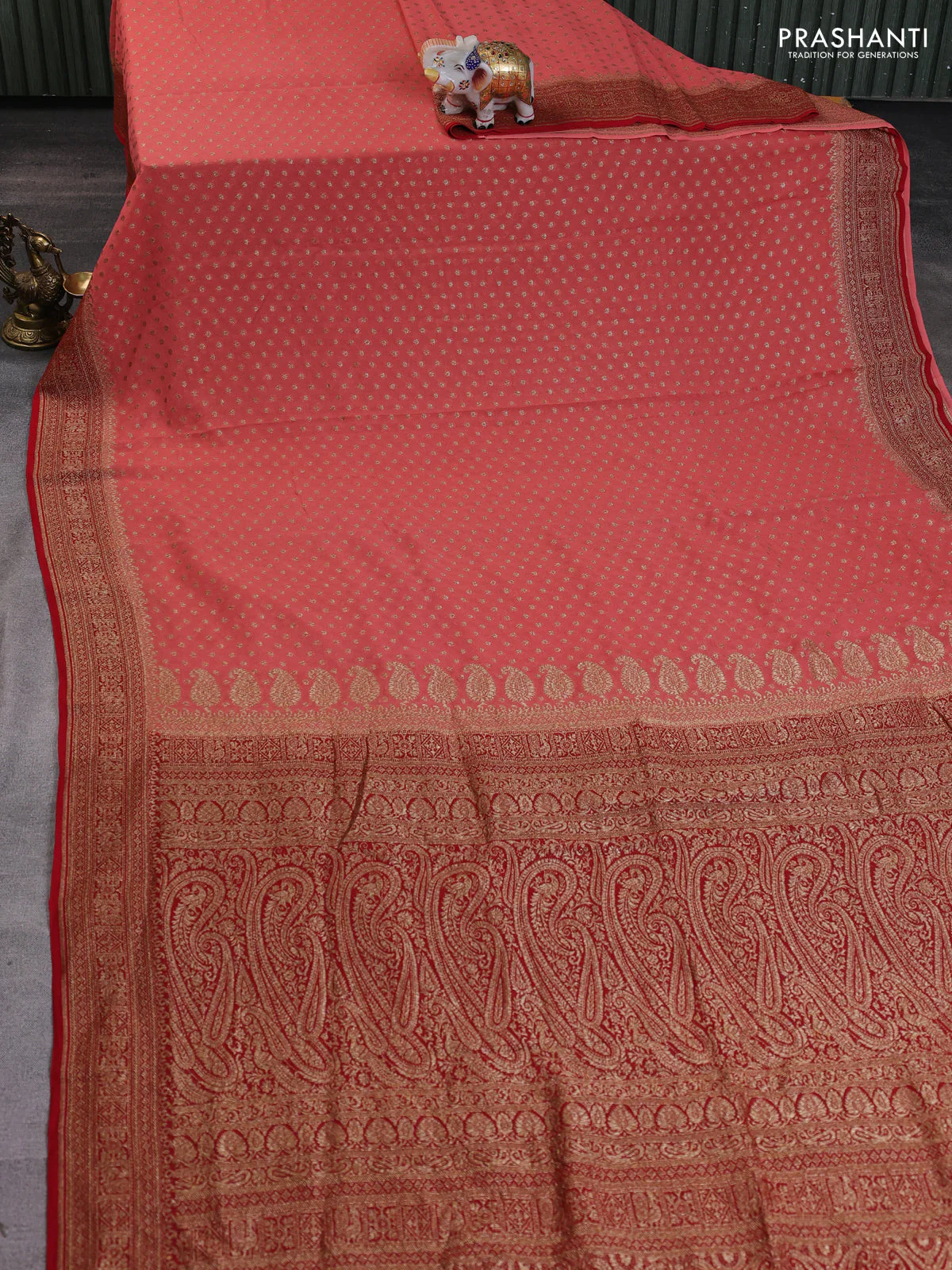 Banarasi georgette saree peach shade and red with allover thread & zari woven buttas and woven border - Image 2