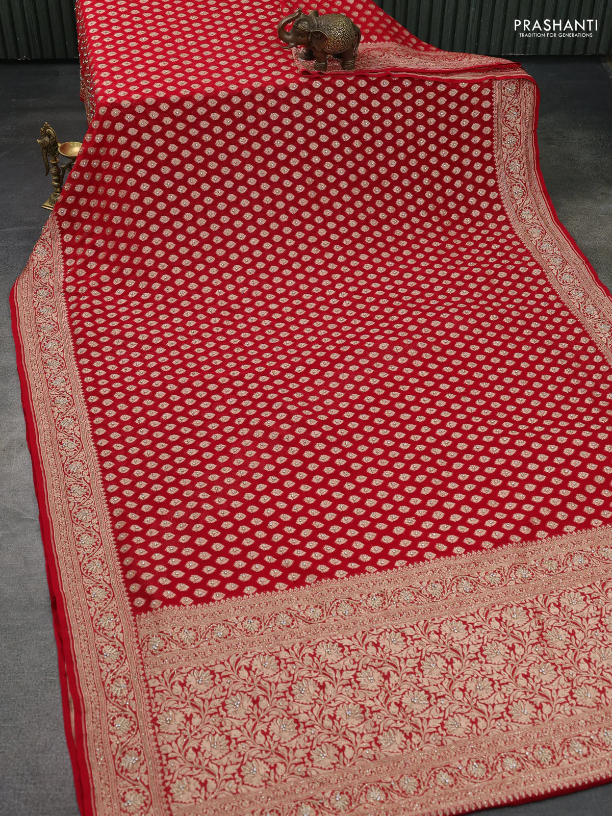 Banarasi georgette saree red with woven buttas & stone work and zardosi work border - Image 2