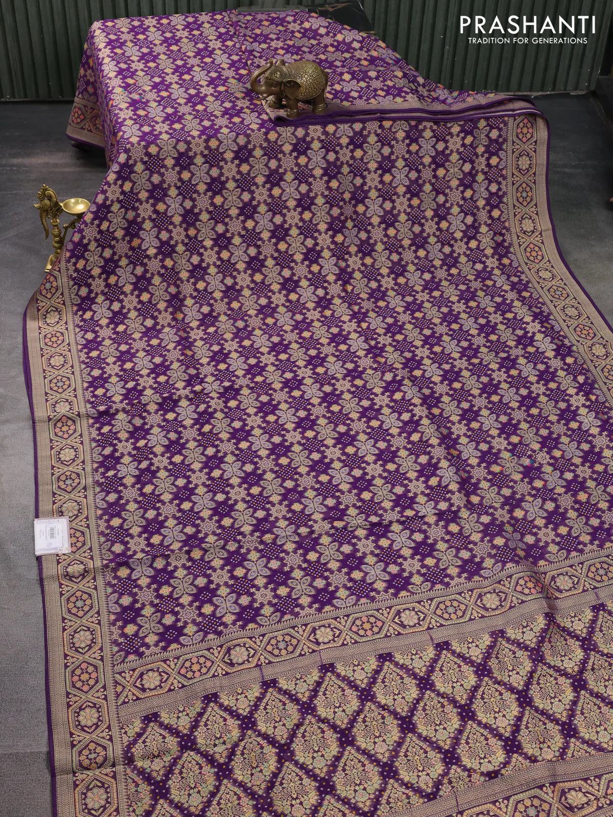Banarasi georgette saree violet with bandhani prints & mina weaves - Image 2