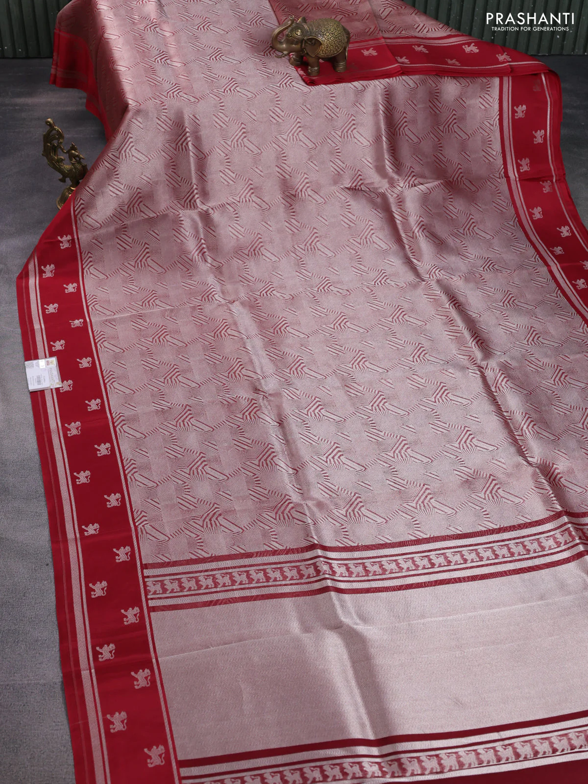 Banarasi katan silk saree maroon with allover zari woven brocade weaves and zari woven butta border - Image 2