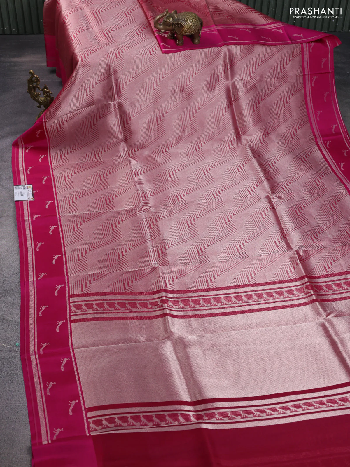 Banarasi katan silk saree pink with allover zari woven brocade weaves and zari woven butta border - Image 2