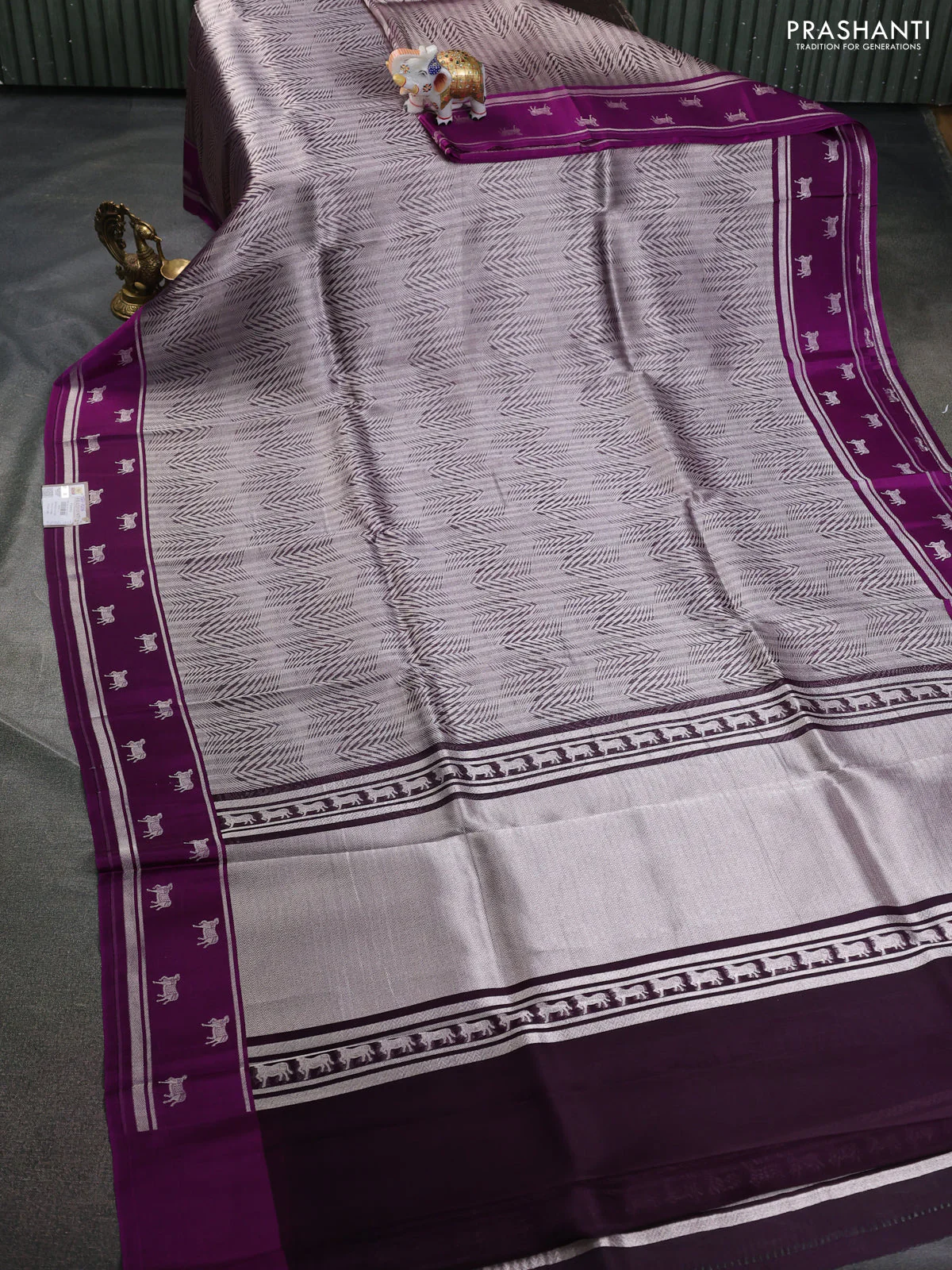 Banarasi katan silk saree purple with allover silver zari woven brocade weaves and zari woven butta border - Image 2