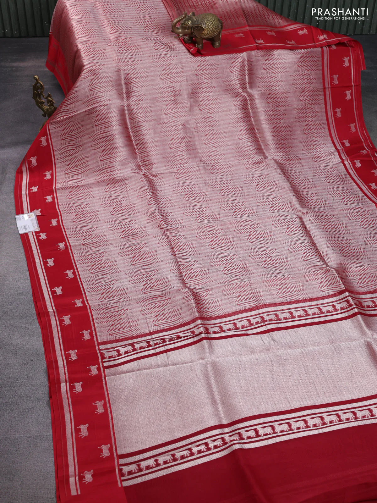 Banarasi katan silk saree red with allover silver zari woven brocade weaves and zari woven butta border - Image 2