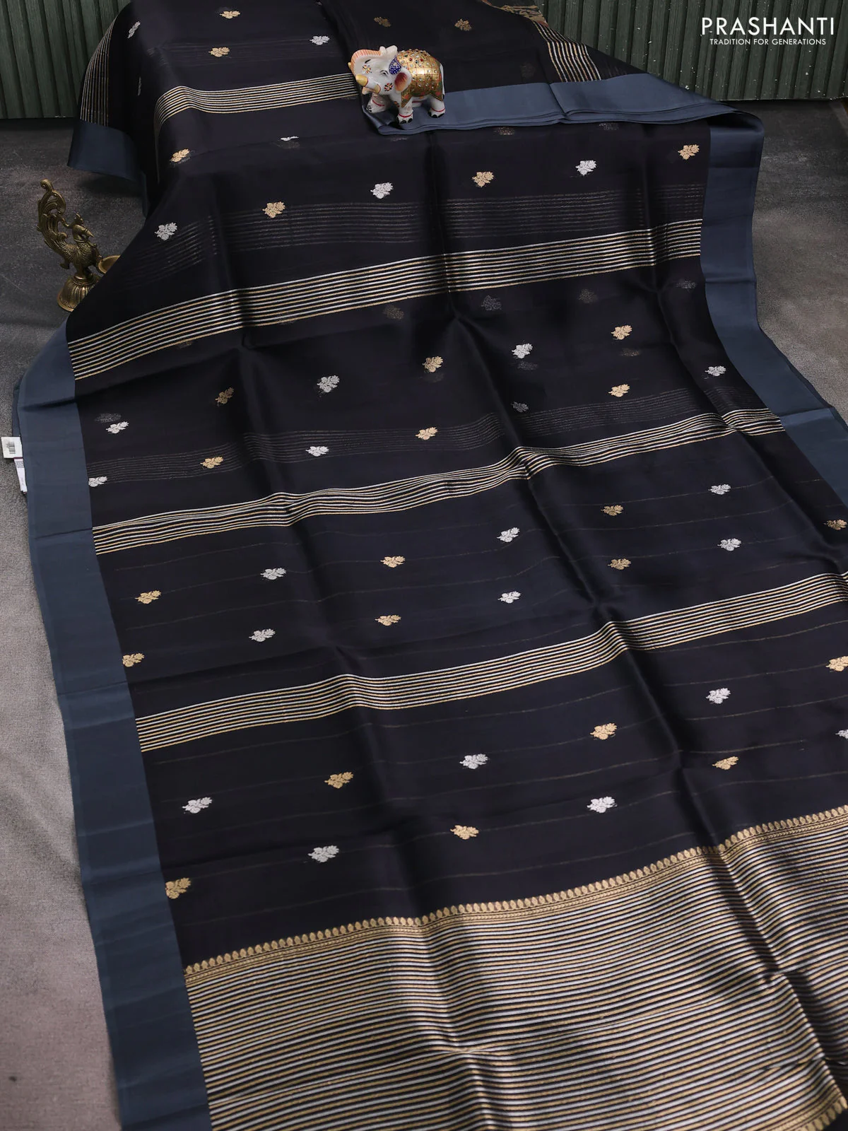 Banarasi organza silk saree black with silver & gold zari woven buttas and simple border - Image 2