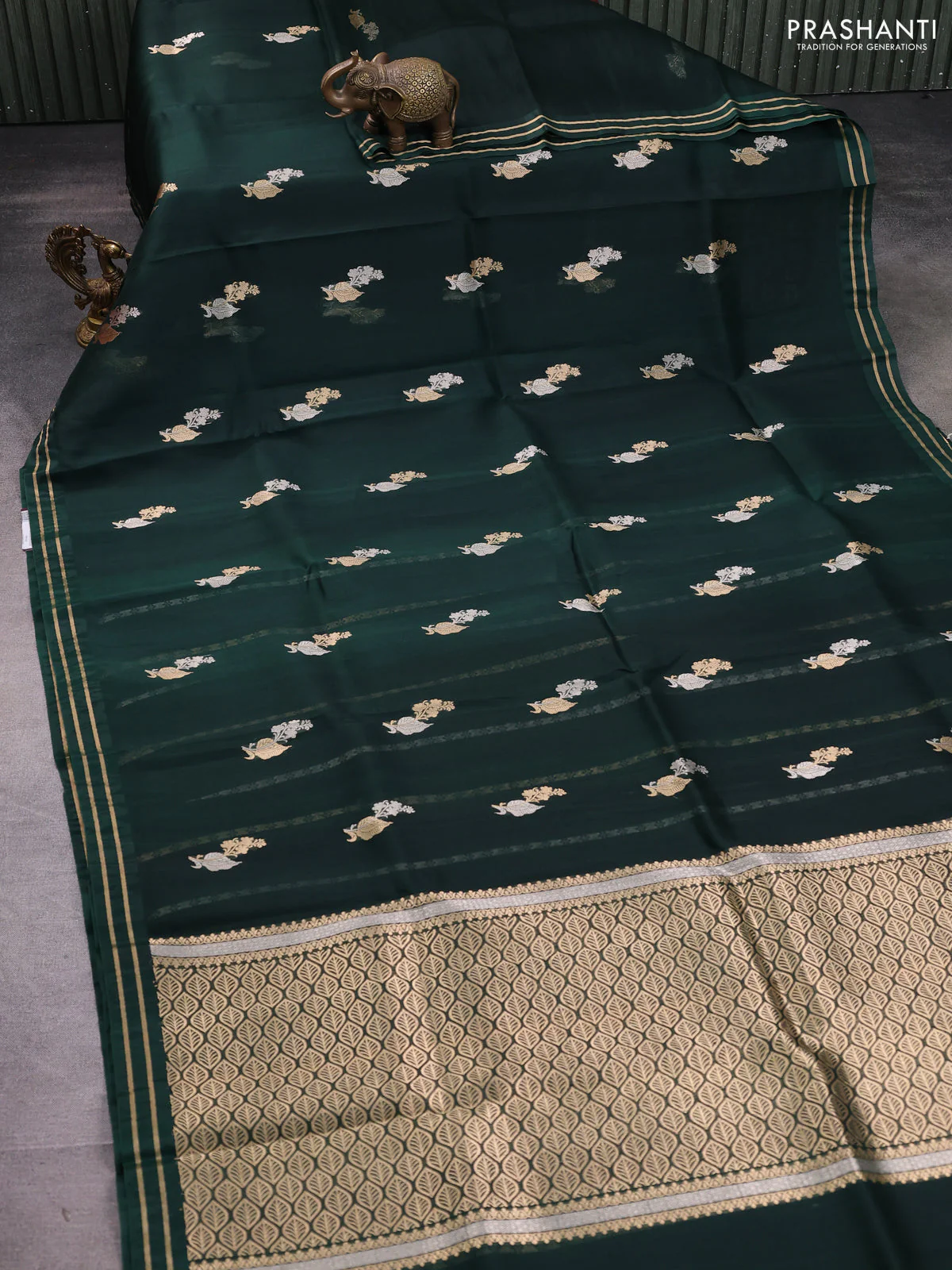 Banarasi organza silk saree bottle green with allover zari woven buttas and zari woven border - Image 2